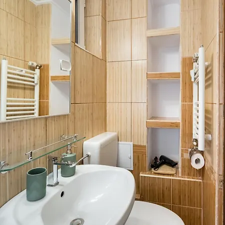 Zion I Studio Near Cismigiu Park Bucharest