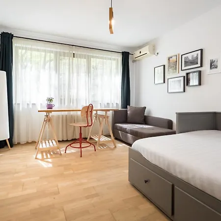 Zion I Studio Near Cismigiu Park * Bucharest